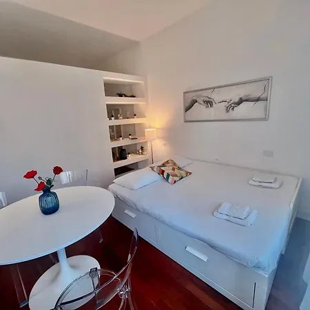 Milanoverse Apartment-2